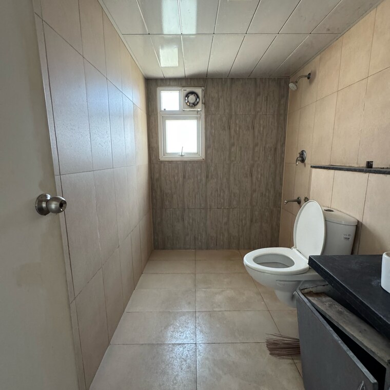 Bathroom, prestige-sunrise-park-brichwood 2.5 Bedroom 1342 Sq.Ft. Apartment In Gollahalli Bangalore 8389341