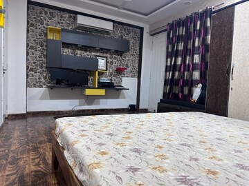 Bedroom in 3 BHK Builder Floor at Green Fields Colony – for Sale