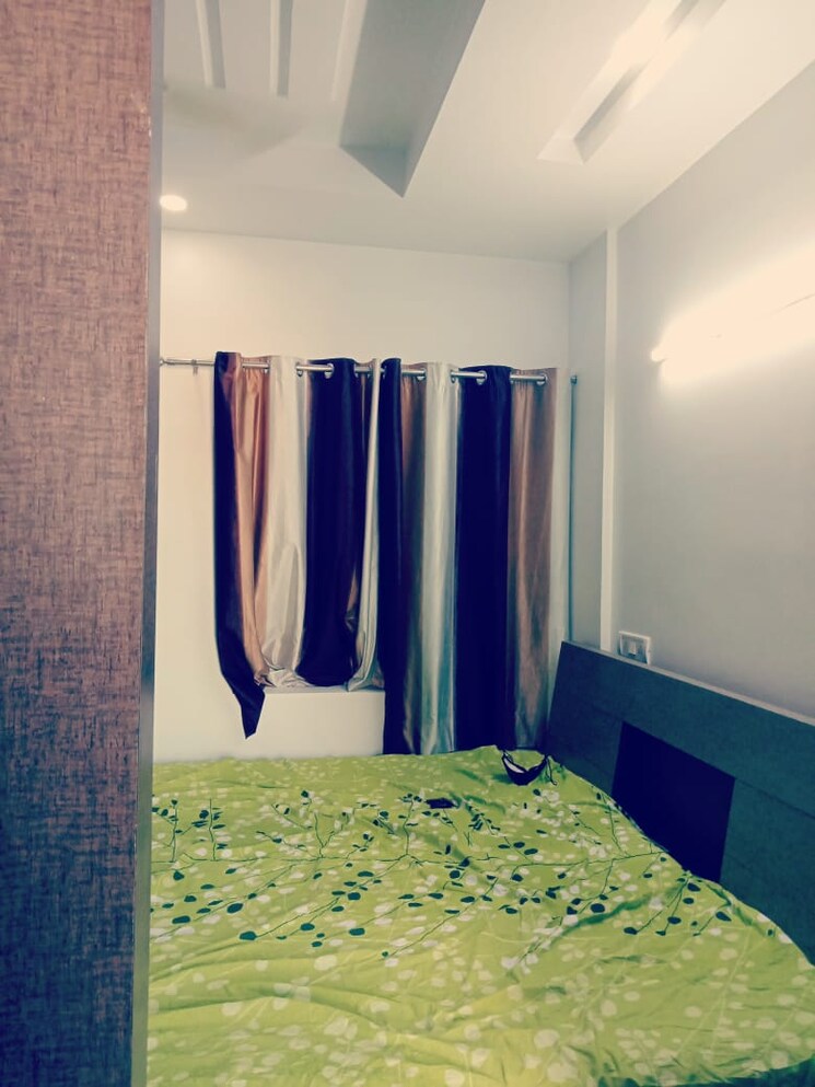 Bedroom, pioneer-park-phase-1 1 RK 300 Sq.Ft. Apartment In Sector 61 Gurgaon 8389403