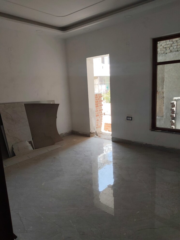 Room, green fields colony 4 Bedroom 2025 Sq.Ft. Builder Floor In Green Fields Colony Faridabad 8389413