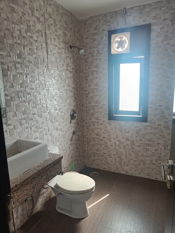 Bathroom in 3 BHK Builder Floor at Sector 23 – for Rent