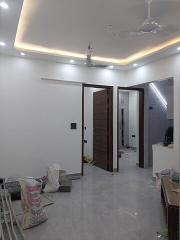 Living Room in 1 BHK Apartment at Paschim Vihar – for Rent
