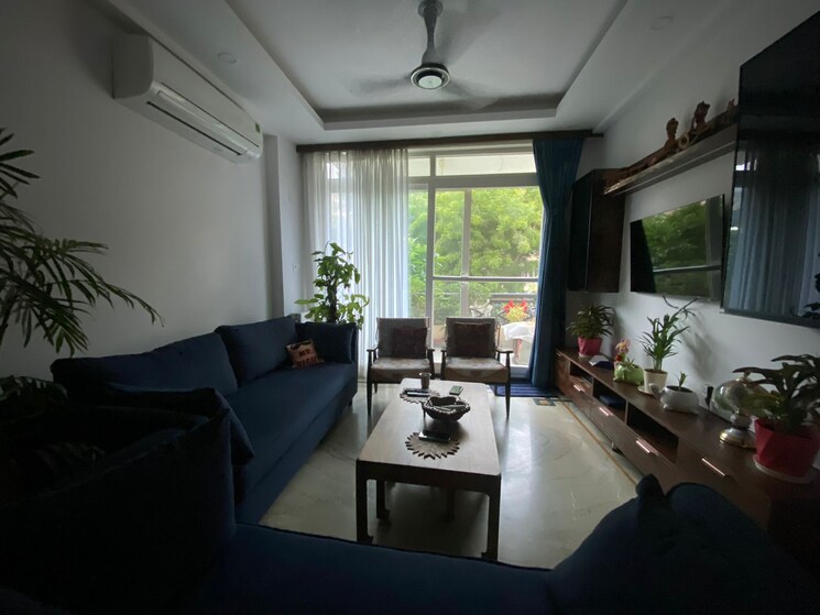 Master Bedroom, ss-mayfield-gardens 3 Bedroom 315 Sq.Yd. Builder Floor In Sector 51 Gurgaon 8389477