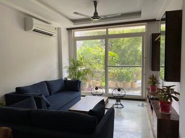 Bedroom in 3 BHK Builder Floor at SS Mayfield Gardens, Sector 51 – for Sale