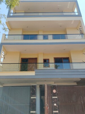 4 BHK Builder Floor – Exterior View View at Green Fields Colony - for Sale