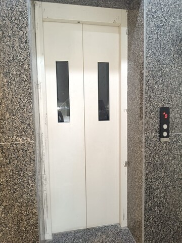  3 BHK Builder Floor at Paschim Vihar – for Rent