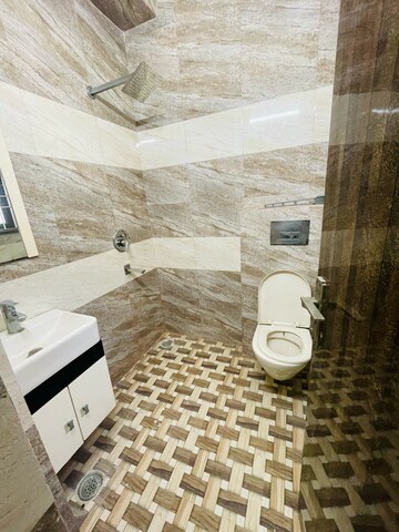 Bathroom in 2.5 BHK Builder Floor at Sector 1 – for Rent