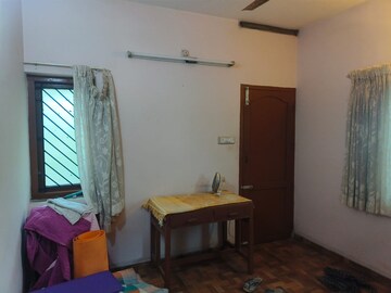 Bedroom in 4 BHK Independent House at Mannammula – for Sale