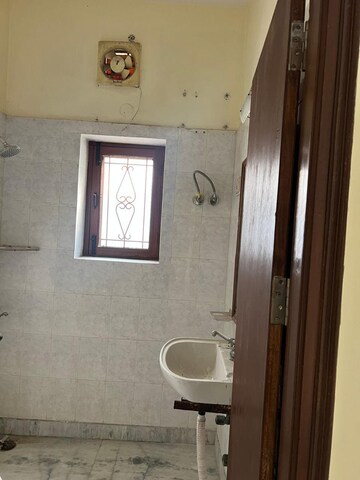Bathroom in 2 BHK Independent House at RWA Apartments Sector 39, Sector 39 – for Rent