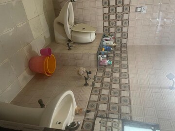 Bathroom in 1 RK Villa at RWA Apartments Sector 41, Sector 41 – for Rent
