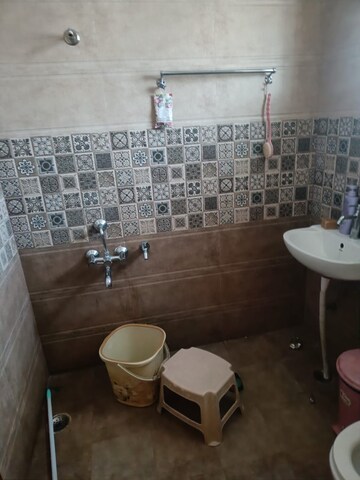 Bathroom in 2 BHK Builder Floor at Sector 7 – for Rent