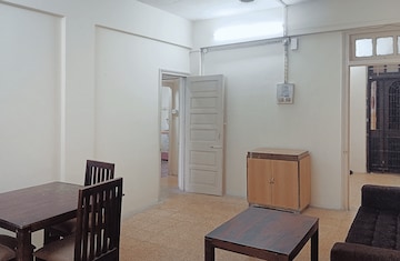  Pg For Rent in Dadar East