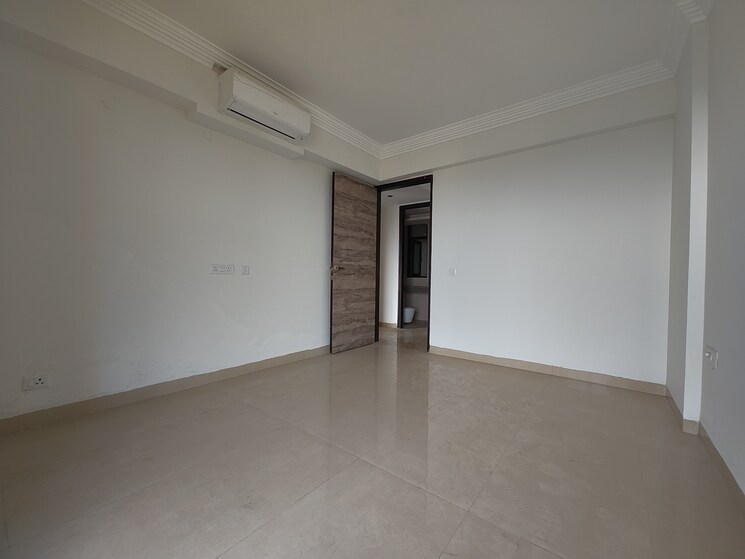 Room, beverly-golf-avenue 3.5 Bedroom 2072 Sq.Ft. Apartment In Mohali Sector 65 Chandigarh 8389846