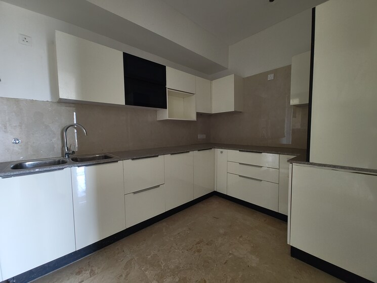 Kitchen, beverly-golf-avenue 3.5 Bedroom 2072 Sq.Ft. Apartment In Mohali Sector 65 Chandigarh 8389846