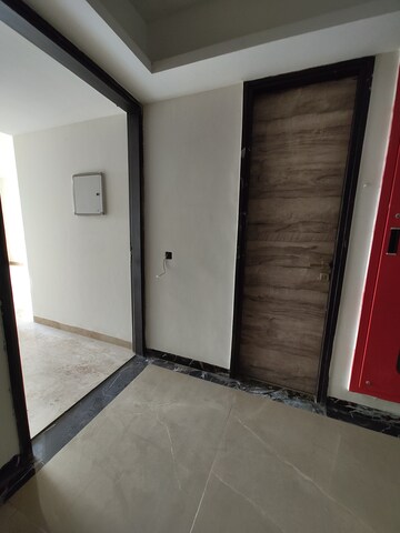 Furnished Amenities in 3.5 BHK Apartment at Beverly Golf Avenue, Mohali Sector 65 – for Sale