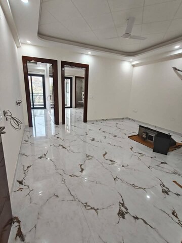 3 BHK Builder Floor For Rent in Saket