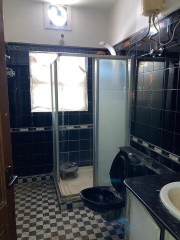 Bathroom in 6+ BHK Independent House at Rt Nagar – for Sale