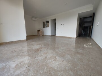 Room in 3.5 BHK Apartment at Beverly Golf Avenue, Mohali Sector 65 – for Sale