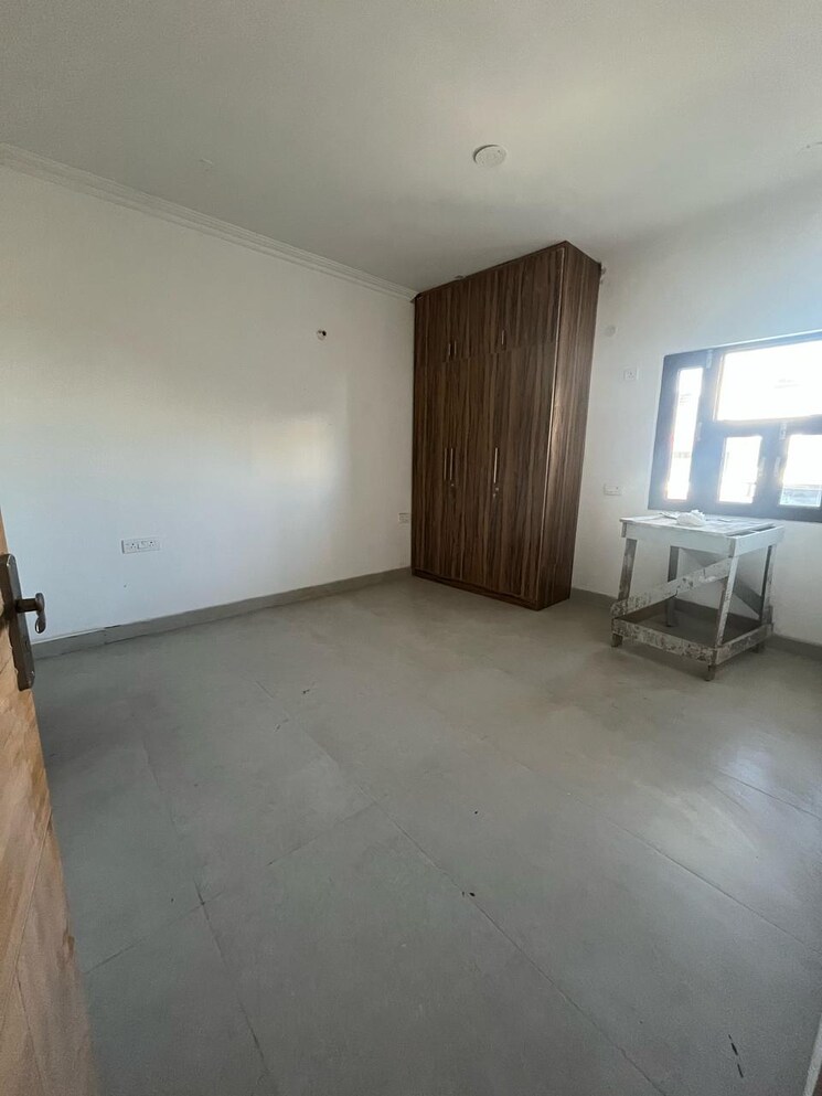 Room, cosmos-floors 2 Bedroom 1300 Sq.Ft. Builder Floor In Sector 52 Gurgaon 8390026