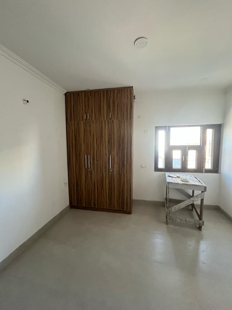 Room, cosmos-floors 2 Bedroom 1300 Sq.Ft. Builder Floor In Sector 52 Gurgaon 8390026