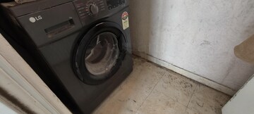 Parking in 3 BHK Apartment at Runwal Bliss, Kanjurmarg East – for Rent