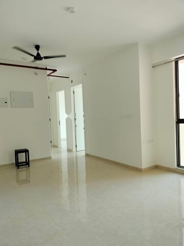 Room in 3 BHK Apartment at Runwal Bliss, Kanjurmarg East – for Rent