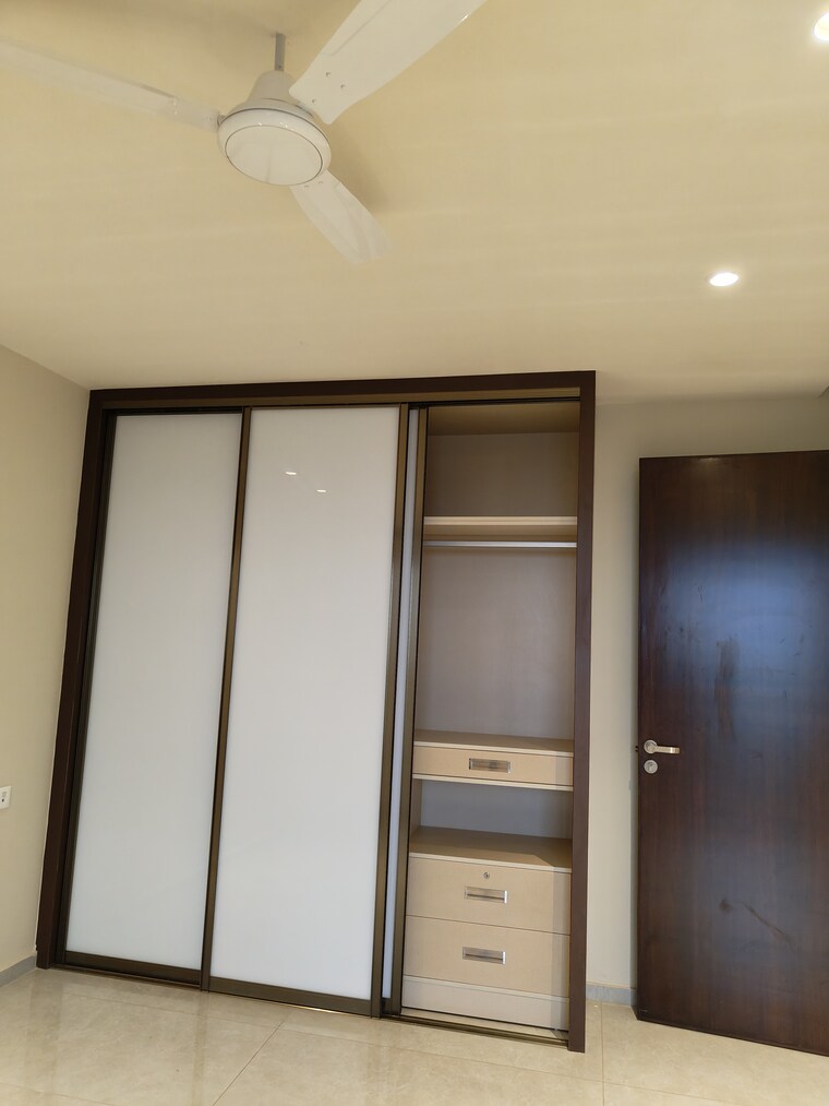 Room, beverly-golf-avenue 3.5 Bedroom 2672 Sq.Ft. Apartment In Mohali Sector 65 Chandigarh 8390101