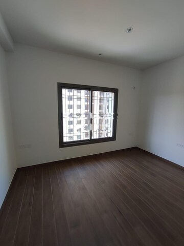 Room in 3 BHK Apartment at Sobha Palm Courts, Kogilu – for Rent