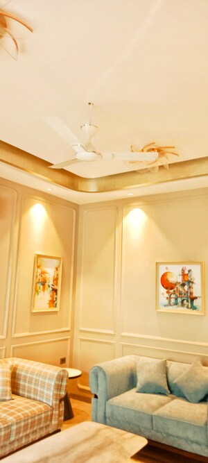 Furnished Amenities in 5 BHK Independent House at Vaishali Nagar – for Sale