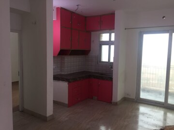 Room in 3 BHK Apartment at Mahaluxmi Migsun Ultimo, Omicron Iii Greater Noida – for Sale