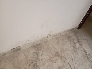 Room in 6 BHK Independent House at Shouryapuram, Lal Kuan – for Sale