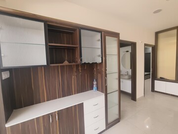 Room in 3 BHK Apartment at Raheja Vistas, Nacharam – for Rent