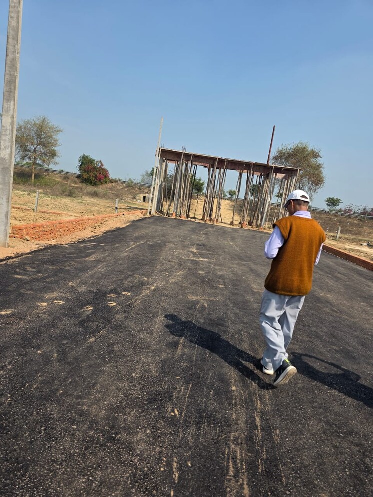 undefined, tappal  150 Sq.Yd. Plot In Tappal Aligarh 8390362