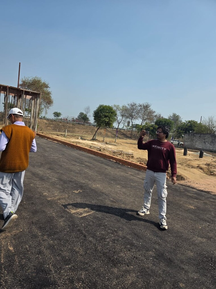 undefined, tappal  150 Sq.Yd. Plot In Tappal Aligarh 8390362