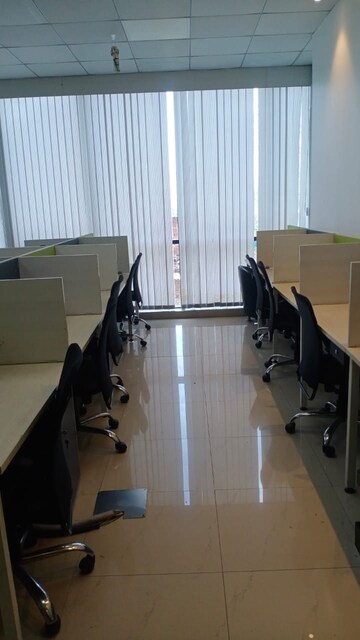 Team Area in 3 BHK Apartment at Lakshachandani Heights, Malad East – for Sale
