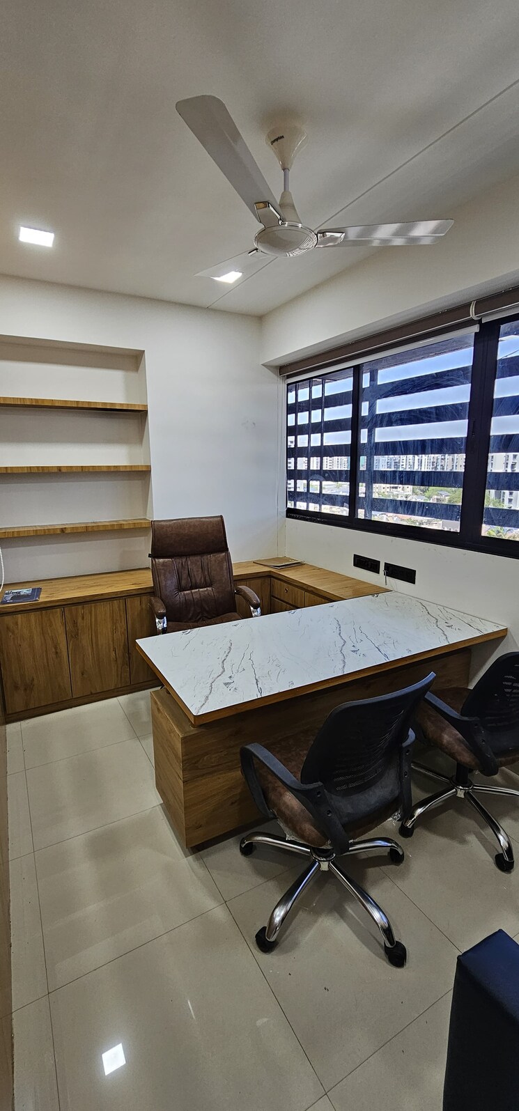 Team Area, dev-atelier Commercial Office Space 887 Sq.Ft. In Prahlad Nagar Ahmedabad 8390466