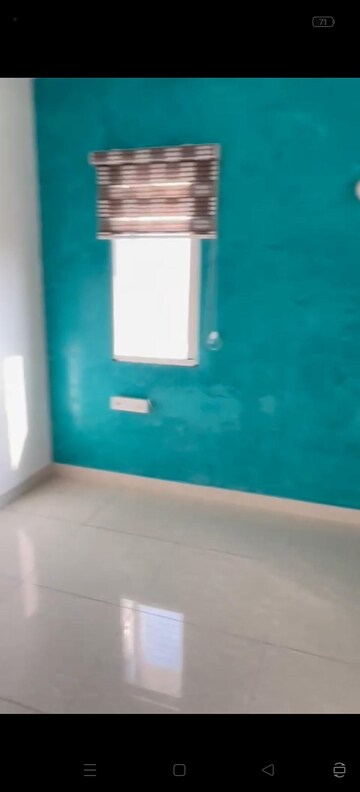 Room in 3.5 BHK Apartment at Prestige High Fields, Gachibowli – for Rent