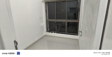 Room in 2 BHK Apartment at Drushti Sapphire, Ghatkopar East – for Rent