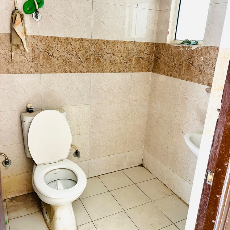 Bathroom, supertech-ecovillage-i 2 Bedroom 1106 Sq.Ft. Apartment In Sport City 1 Greater Noida 8390730