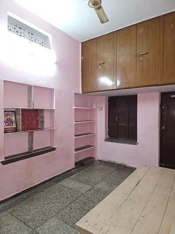 Room in 1 RK Independent House at Bani Park – for Rent