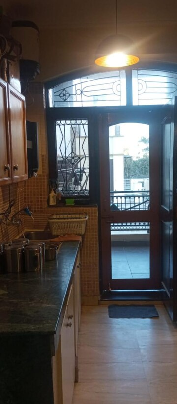 Living Room in 2 BHK Builder Floor at Sector 40 – for Rent