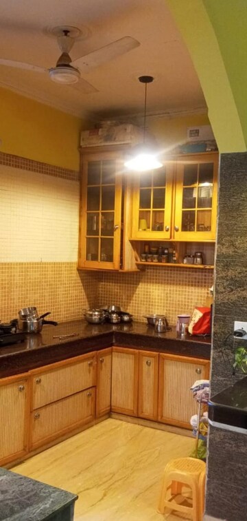 Kitchen in 2 BHK Builder Floor at Sector 40 – for Rent