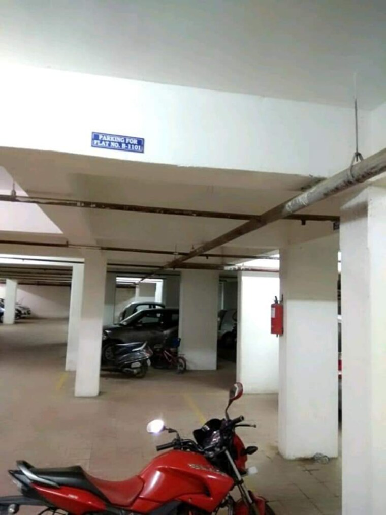  Parking, bhujbal-valay 2 Bedroom 902 Sq.Ft. Apartment In Sasane Nagar Pune 8391020