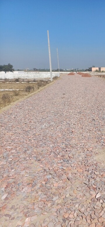  Plot For Sale in Jewar