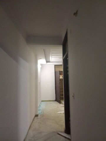 Building Lobby in 3 BHK Builder Floor at Govindpuri – for Rent