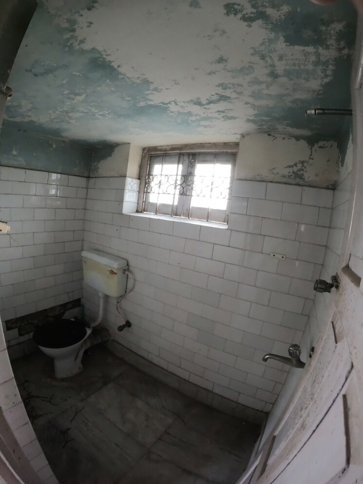 Attached Bathroom, behala 5 Bedroom 2500 Sq.Ft. Villa In Behala Kolkata 8391059