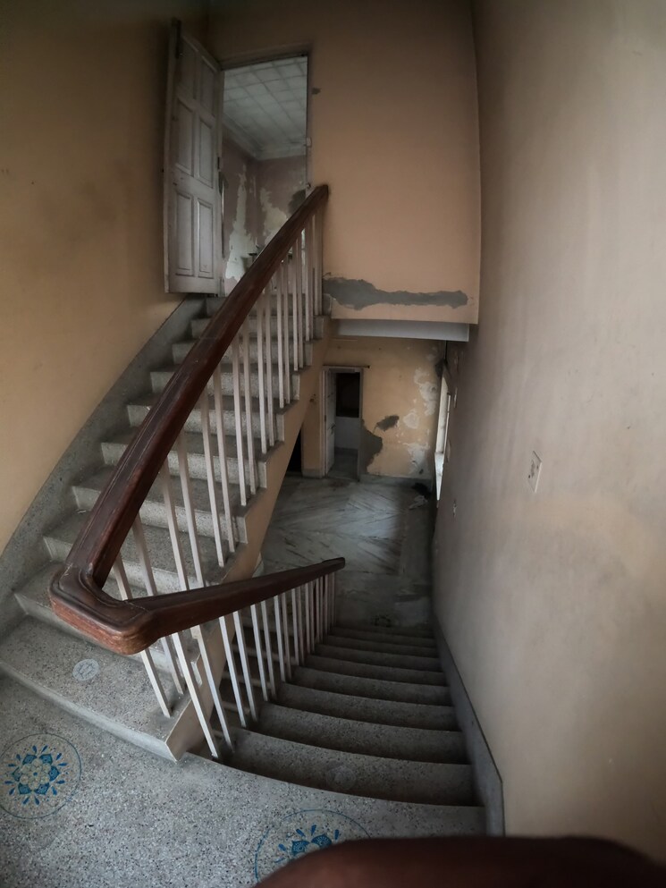 Balcony, behala 5 Bedroom 2500 Sq.Ft. Villa In Behala Kolkata 8391059