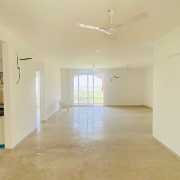 Room in 3 BHK Builder Floor at Omaxe New Chandigarh, Mullanpur – for Rent
