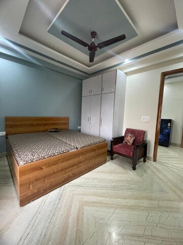 Bedroom in 2 BHK Builder Floor at Sector 43 – for Rent
