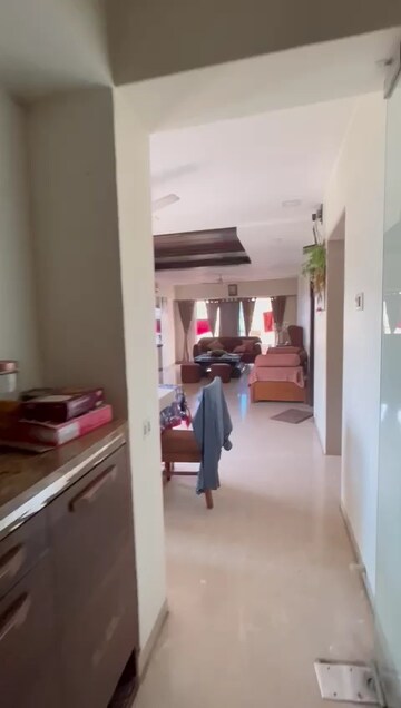 Living Room in 4 BHK Apartment at L Nagpal Bhagwanti Heights, Khar West – for Rent